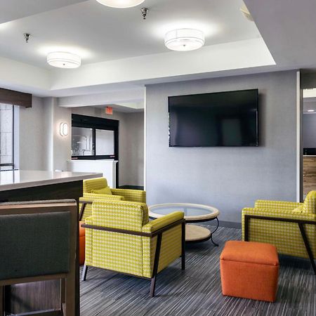 Hampton Inn Springfield Eksteriør billede